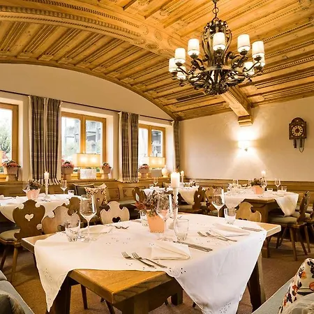 Bauer Und Restaurant פלדקירכן