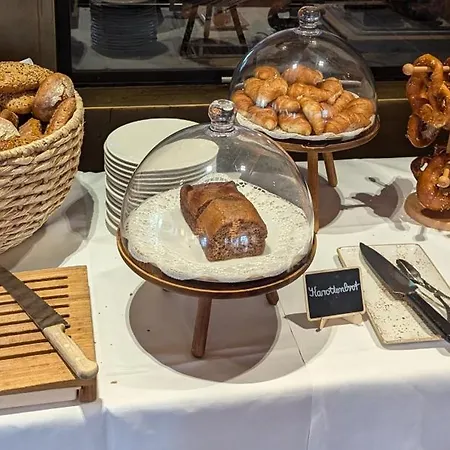 Bauer Und Restaurant 4*