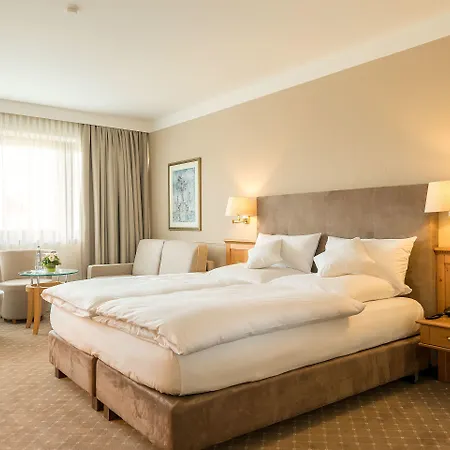 Hotel Bauer Und Restaurant Feldkirchen (Upper Bavaria)