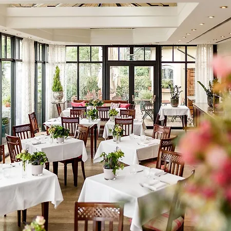 Bauer Und Restaurant