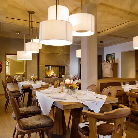 Bauer Und Restaurant Hotel