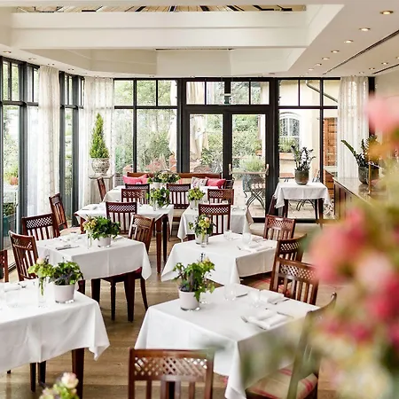 Bauer Und Restaurant
