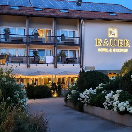 Bauer Und Restaurant 4*