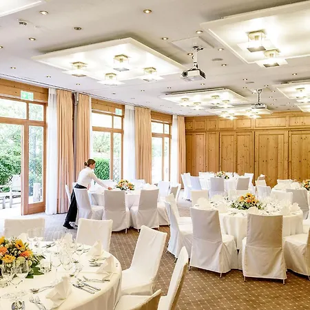 Ξενοδοχείο Bauer Und Restaurant Φελντκίρχεν