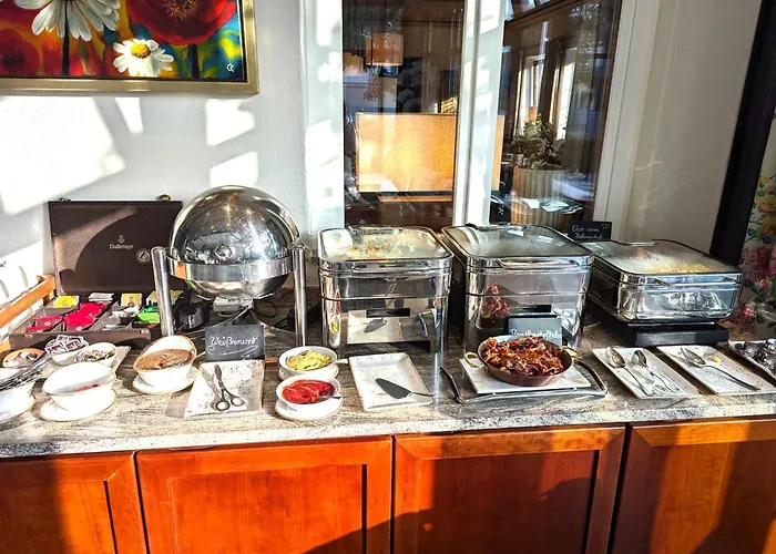 Bauer Und Restaurant 호텔