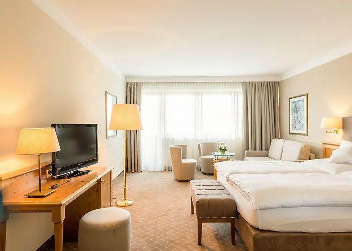Hotel Bauer Und Restaurant Feldkirchen (Upper Bavaria)