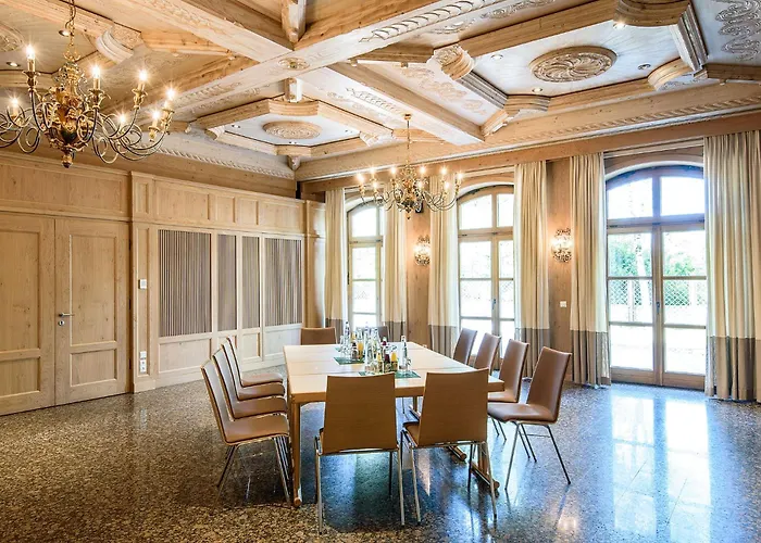 Hotel Bauer Und Restaurant Feldkirchen (Upper Bavaria)
