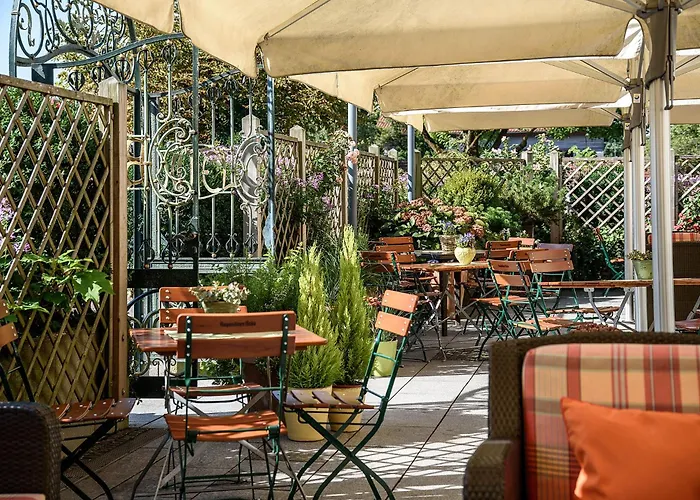 Hotel Bauer Und Restaurant Feldkirchen (Upper Bavaria)
